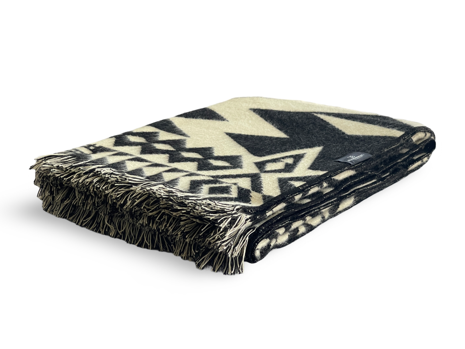 Awa Throw Blanket - Natural / Black | home decor | Spring De