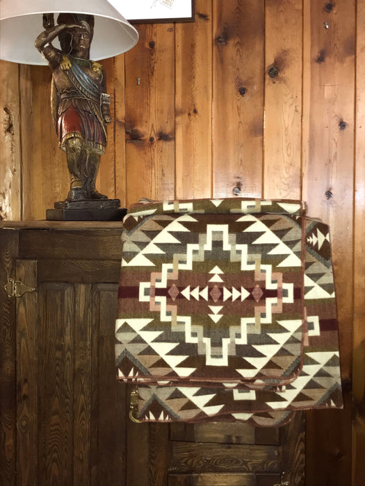 Southwestern Diamond Pattern Blanket | Gift