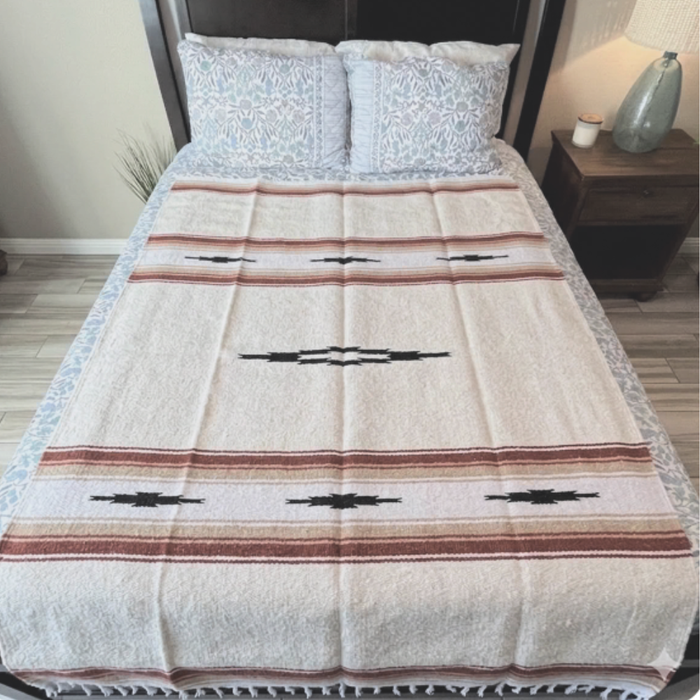 Desert Mesa Baja Diamond Mexican Blanket