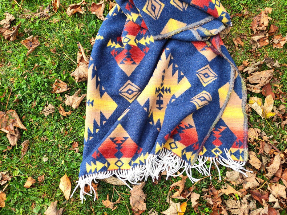 Cheyenne Wool Blend Blanket - Native American Design 200cm x 155cm