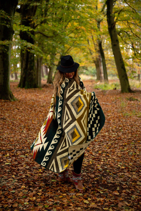 Alpaca Native Blanket - Cayambe Green - 190 cm X 225 cm