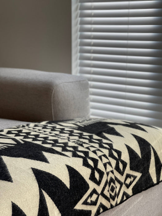 Awa Throw Blanket - Natural / Black | home decor | Spring De