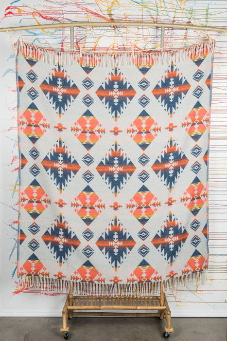 Cheyenne Wool Blend Blanket - Native American Design 200cm x 155cm