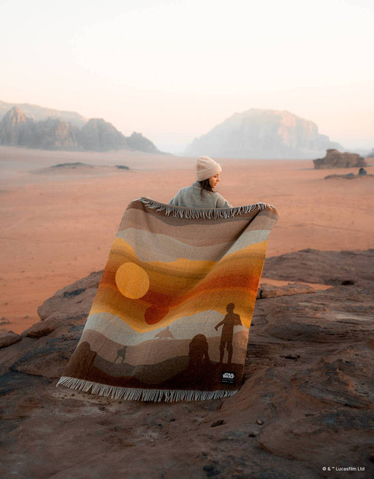 Star Wars Tatooine™ - Large Blanket Crafted From Recycled Materials